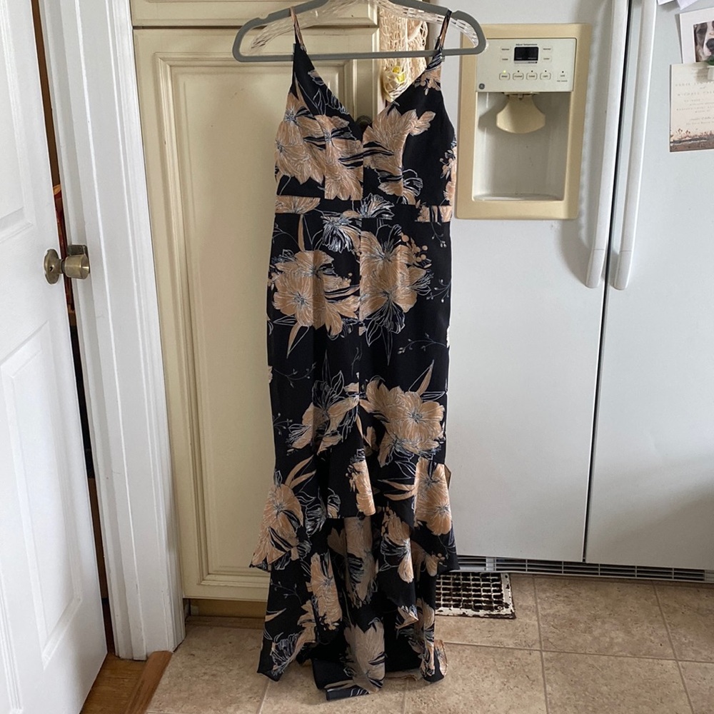 Lulu’s floral black dress